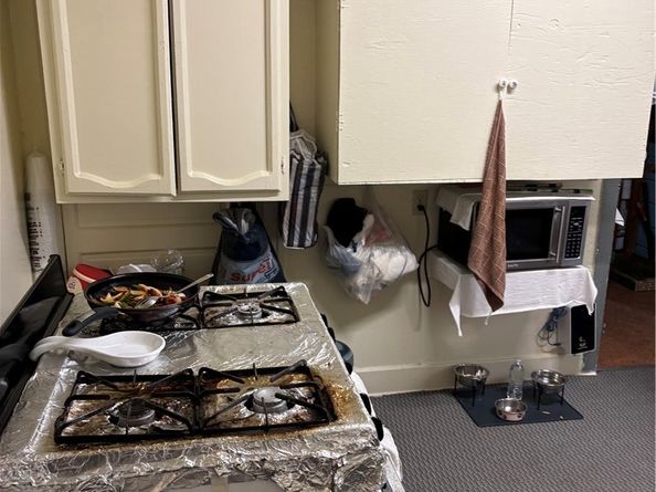 418 E 40th Place, Los Angeles CA 90011