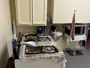 418 E 40th Place, Los Angeles CA 90011