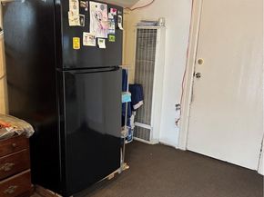 418 E 40th Place, Los Angeles CA 90011