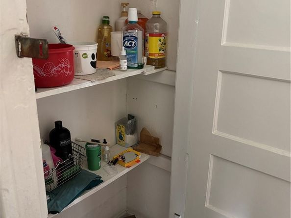 418 E 40th Place, Los Angeles CA 90011