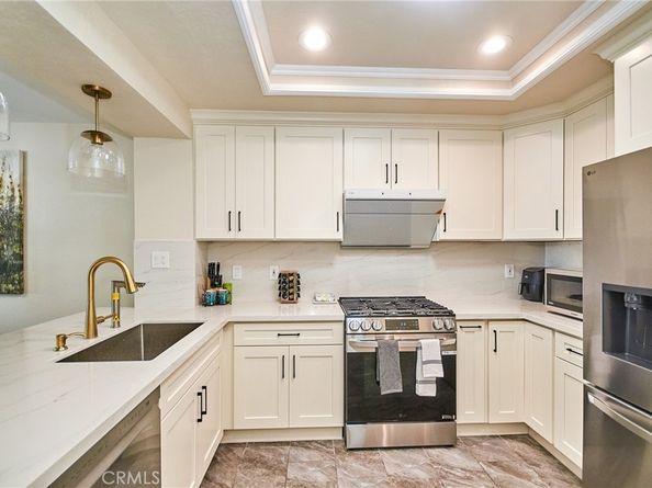 950 S Rim Crest Drive, Anaheim Hills CA 92807