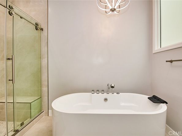 950 S Rim Crest Drive, Anaheim Hills CA 92807