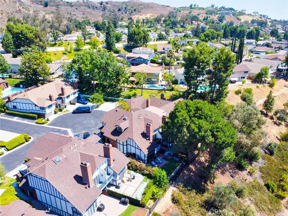 950 S Rim Crest Drive, Anaheim Hills CA 92807