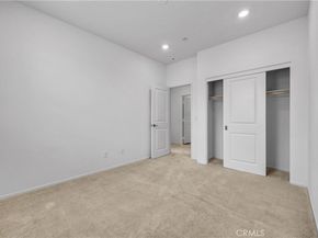 5584 Kate Way 10, Fontana CA 92336