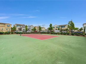 5584 Kate Way 10, Fontana CA 92336