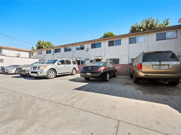 2020 W 23rd Street 18, Long Beach CA 90810