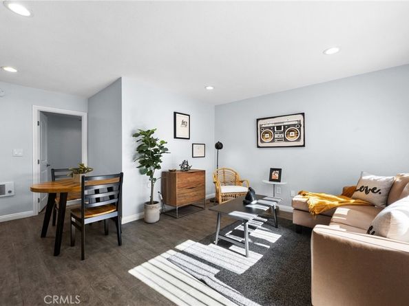 2020 W 23rd Street 18, Long Beach CA 90810