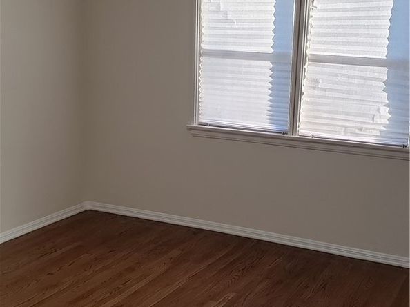 2915 W 95th, Inglewood CA 90305