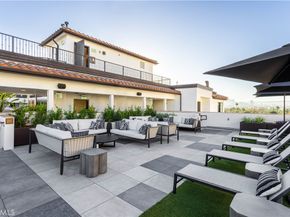 1333 S Orange Grove Avenue 205, Los Angeles CA 90019