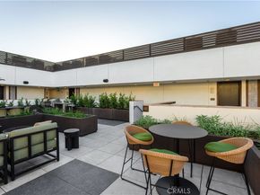 1333 S Orange Grove Avenue 205, Los Angeles CA 90019