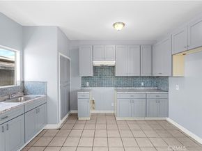 10406 Avalon Boulevard, Los Angeles CA 90003