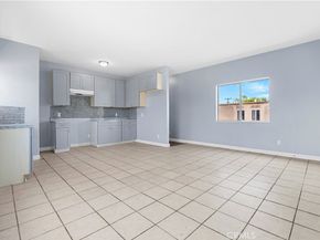 10406 Avalon Boulevard, Los Angeles CA 90003