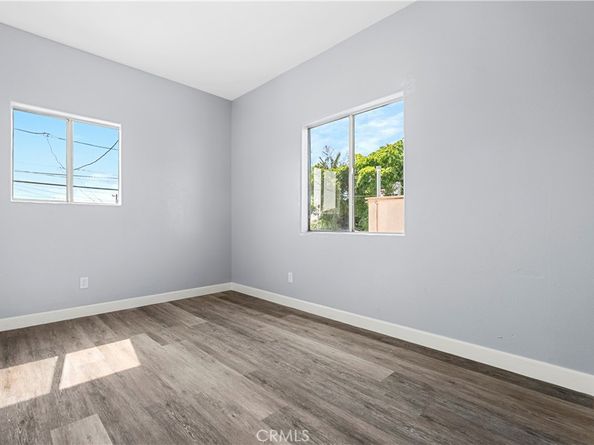 10406 Avalon Boulevard, Los Angeles CA 90003