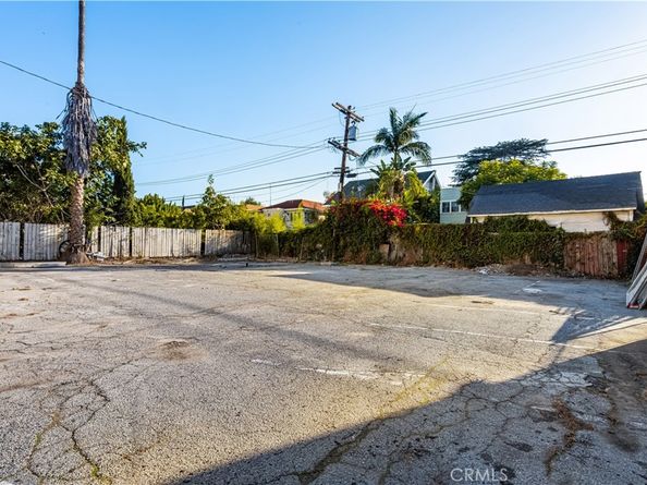 702 Crenshaw Boulevard, Los Angeles CA 90005