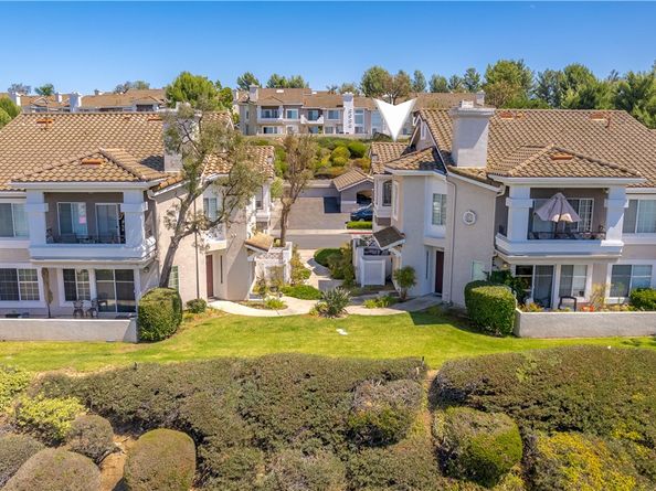 1085 S Sundance Drive, Anaheim Hills CA 92808