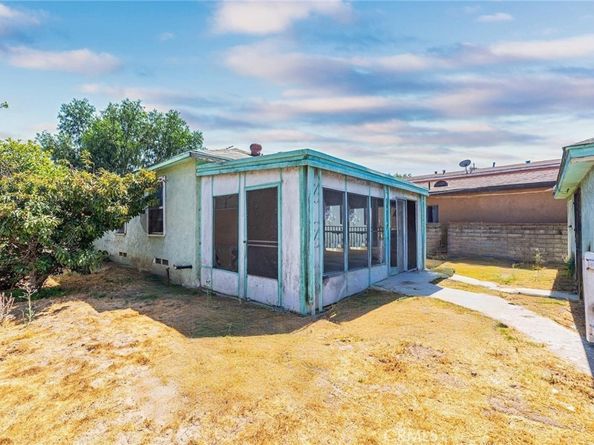 6846 San Vincente Street, Paramount CA 90723