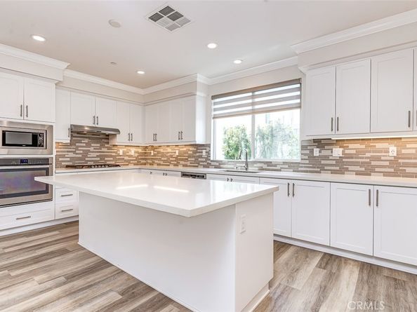 150 Stellar, Irvine CA 92618