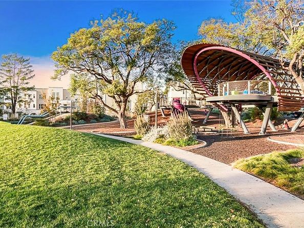 150 Stellar, Irvine CA 92618