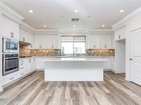 150 Stellar, Irvine CA 92618
