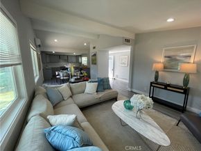 2148 W Niobe Avenue, Anaheim CA 92804