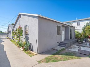 11010 Willowbrook Avenue, Los Angeles CA 90059