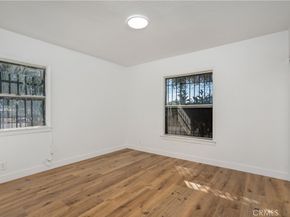 11010 Willowbrook Avenue, Los Angeles CA 90059