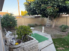 1439 W Kiama, Anaheim CA 92802