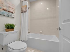 106 Cordial, Irvine CA 92620