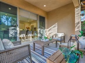 106 Cordial, Irvine CA 92620