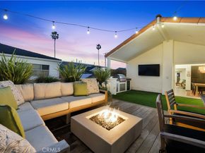 32 56th Place, Long Beach CA 90803