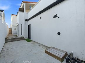 32 56th Place, Long Beach CA 90803