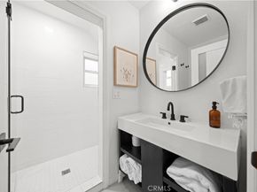 32 56th Place, Long Beach CA 90803