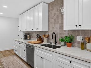 9587 Bolton Avenue, Montclair CA 91763