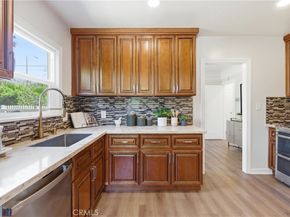 1993 N Marengo Avenue, Pasadena CA 91103