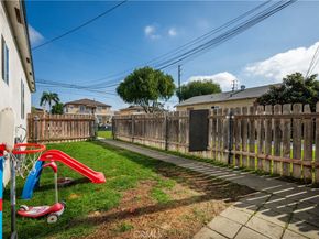 9722 Walnut Street, Bellflower CA 90706