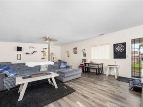 9722 Walnut Street, Bellflower CA 90706