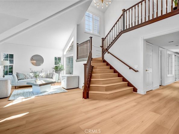 3545 Locust Avenue, Long Beach CA 90807
