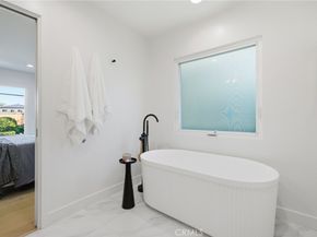 2952 Java Road, Costa Mesa CA 92626