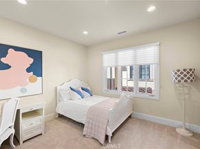 109 Andirons, Irvine CA 92602