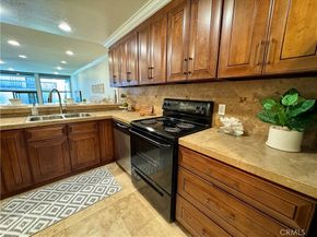 5104 Marina Pacifica Drive S, Long Beach CA 90803