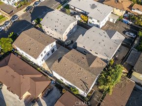 4816 Saturn, Los Angeles CA 90019