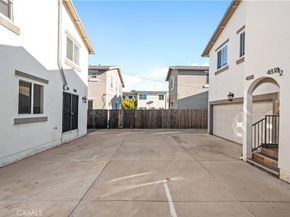 4816 Saturn, Los Angeles CA 90019