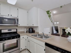 13133 Le Parc 712, Chino Hills CA 91709