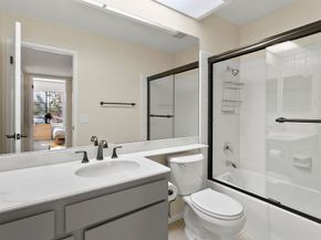 21372 Brookhurst 226, Huntington Beach CA 92646