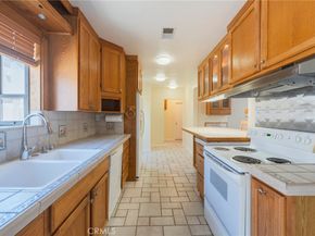 4626 Greenmeadows Avenue, Torrance CA 90505