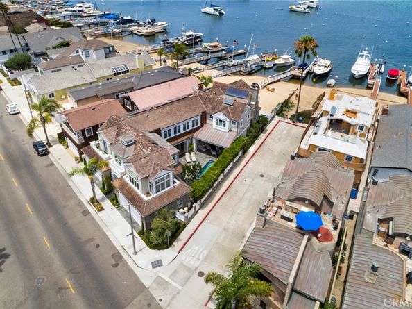 1324 E Balboa Boulevard, Newport Beach CA 92661