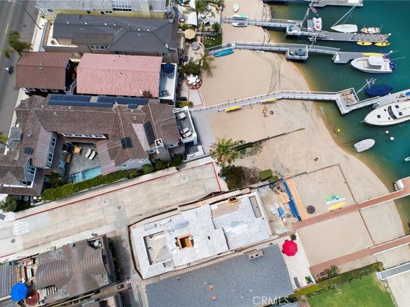 1324 E Balboa Boulevard, Newport Beach CA 92661