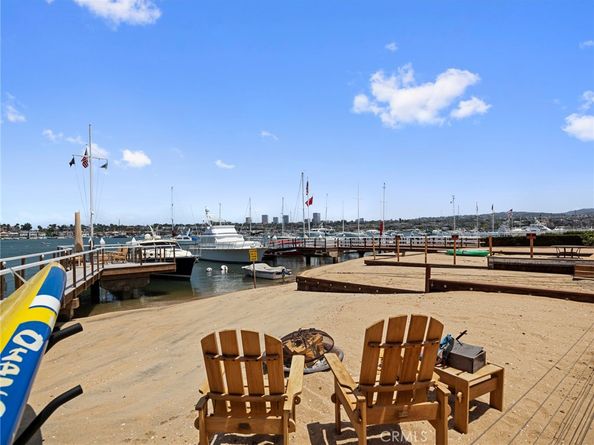 1324 E Balboa Boulevard, Newport Beach CA 92661