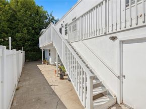 465 Santa Ana Avenue, Newport Beach CA 92663
