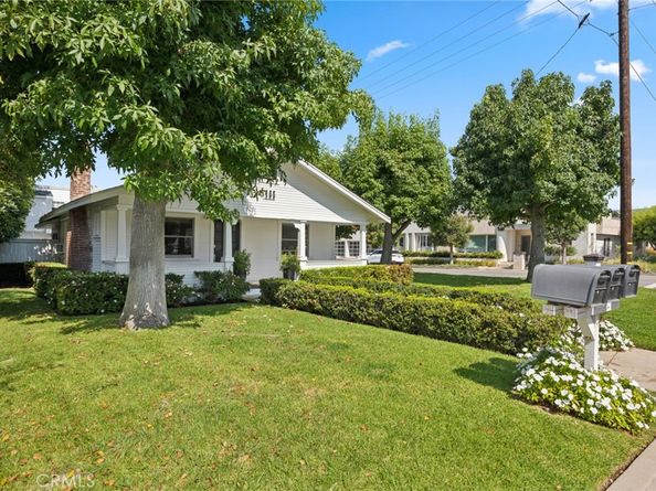 465 Santa Ana Avenue, Newport Beach CA 92663